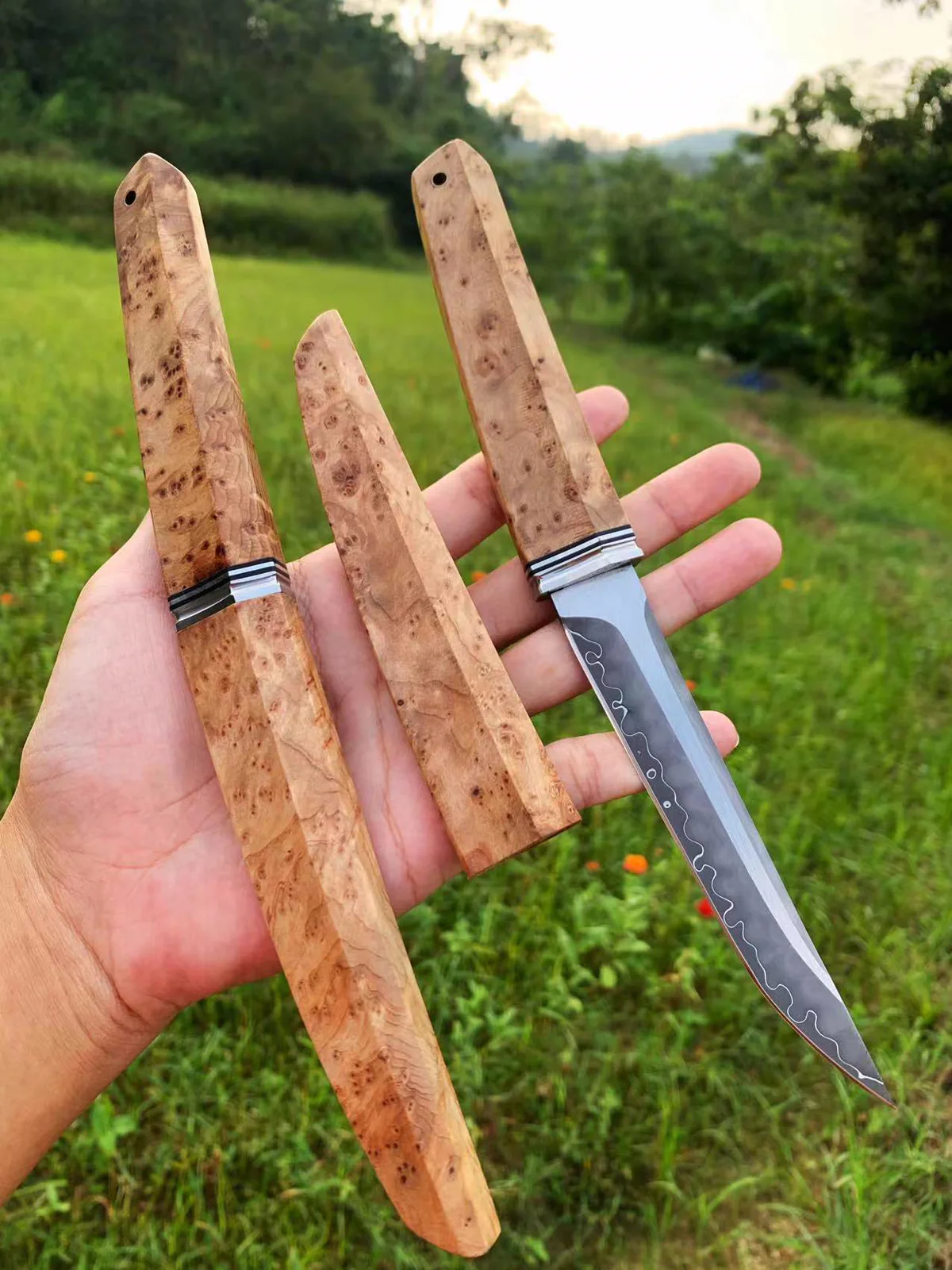 FB657 wholesale and custom knife style