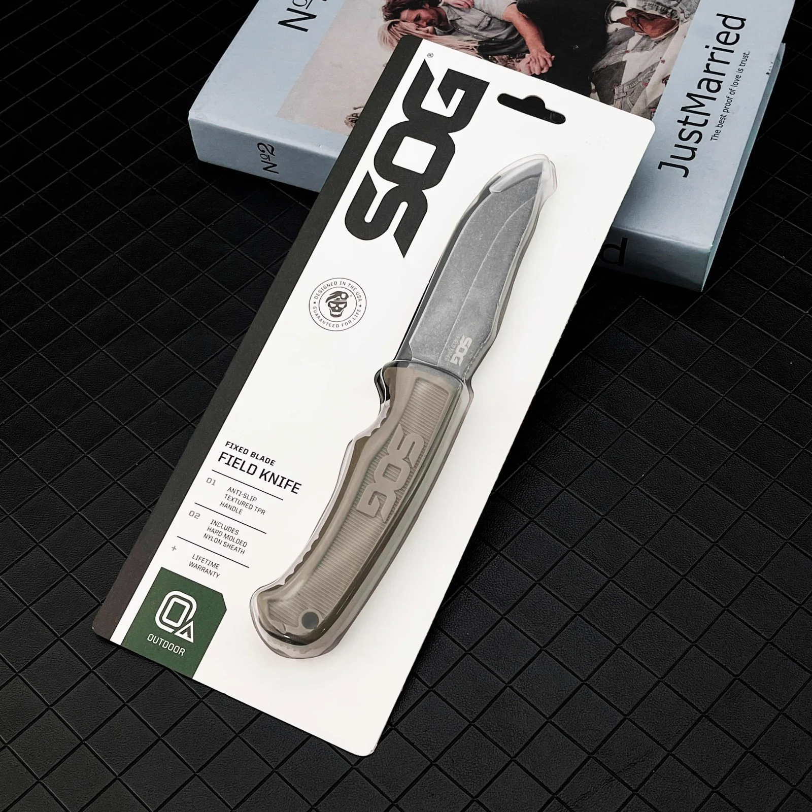 FB883 wholesale and custom knife style