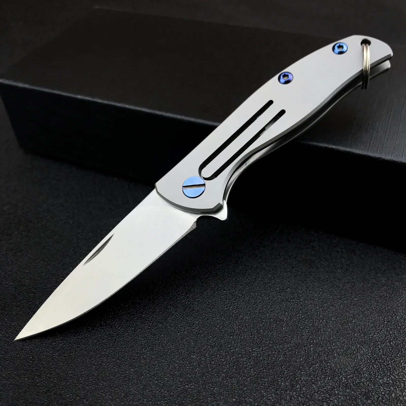FL167 wholesale and custom knife style