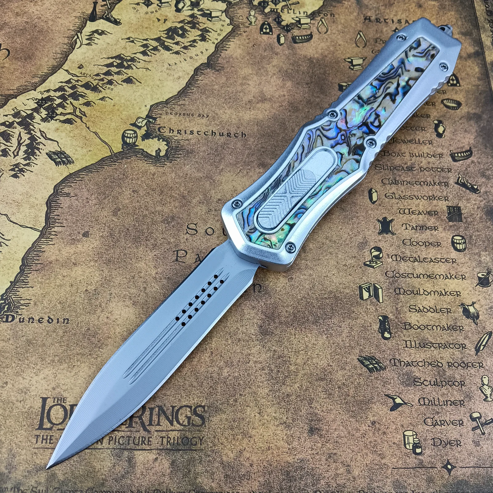OT116 wholesale and custom knife style
