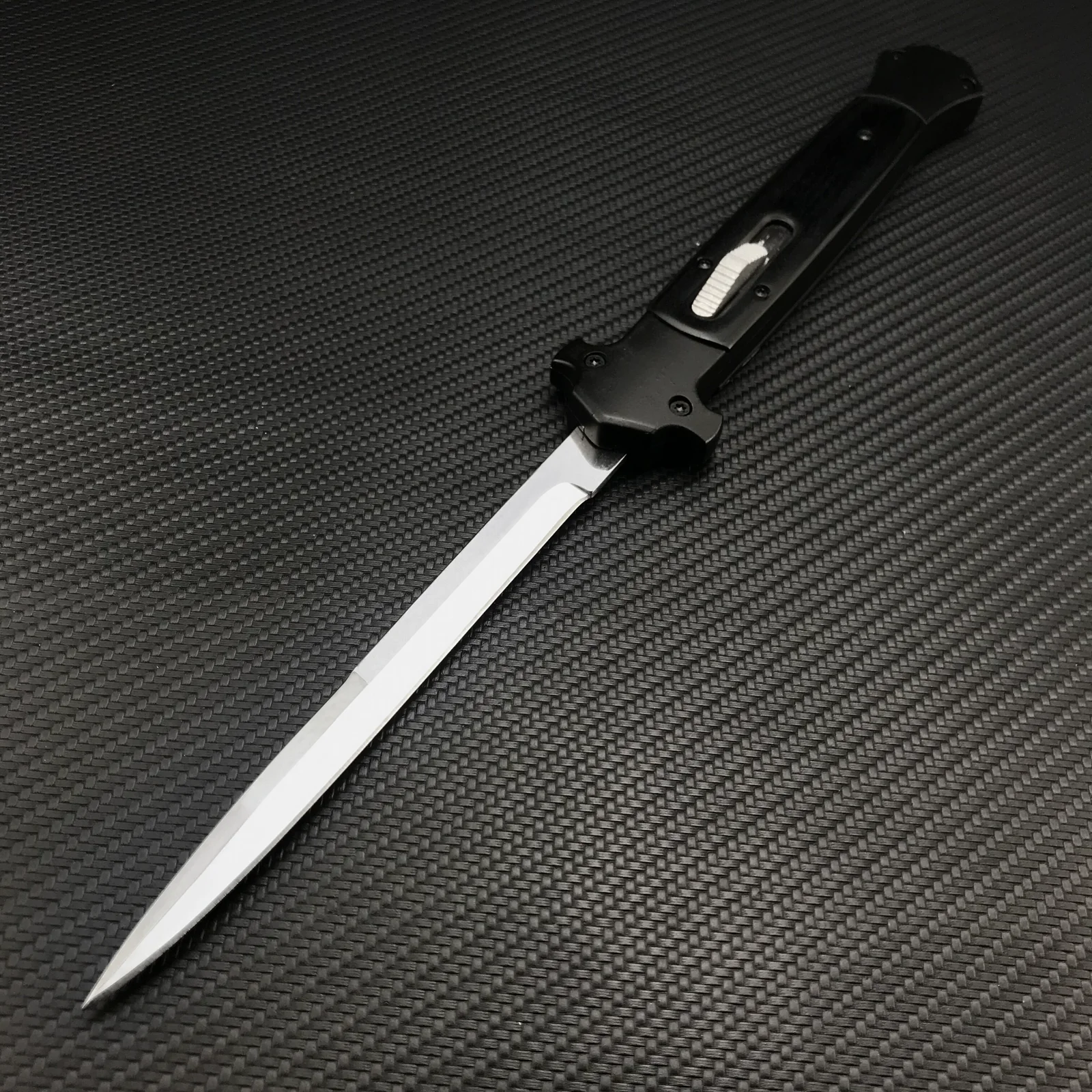 OT166 wholesale and custom knife style